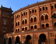 Descubre los encantos del Barrio La Cornisa en Toledo: un destino imprescindible para tu próximo viaje de turismo
